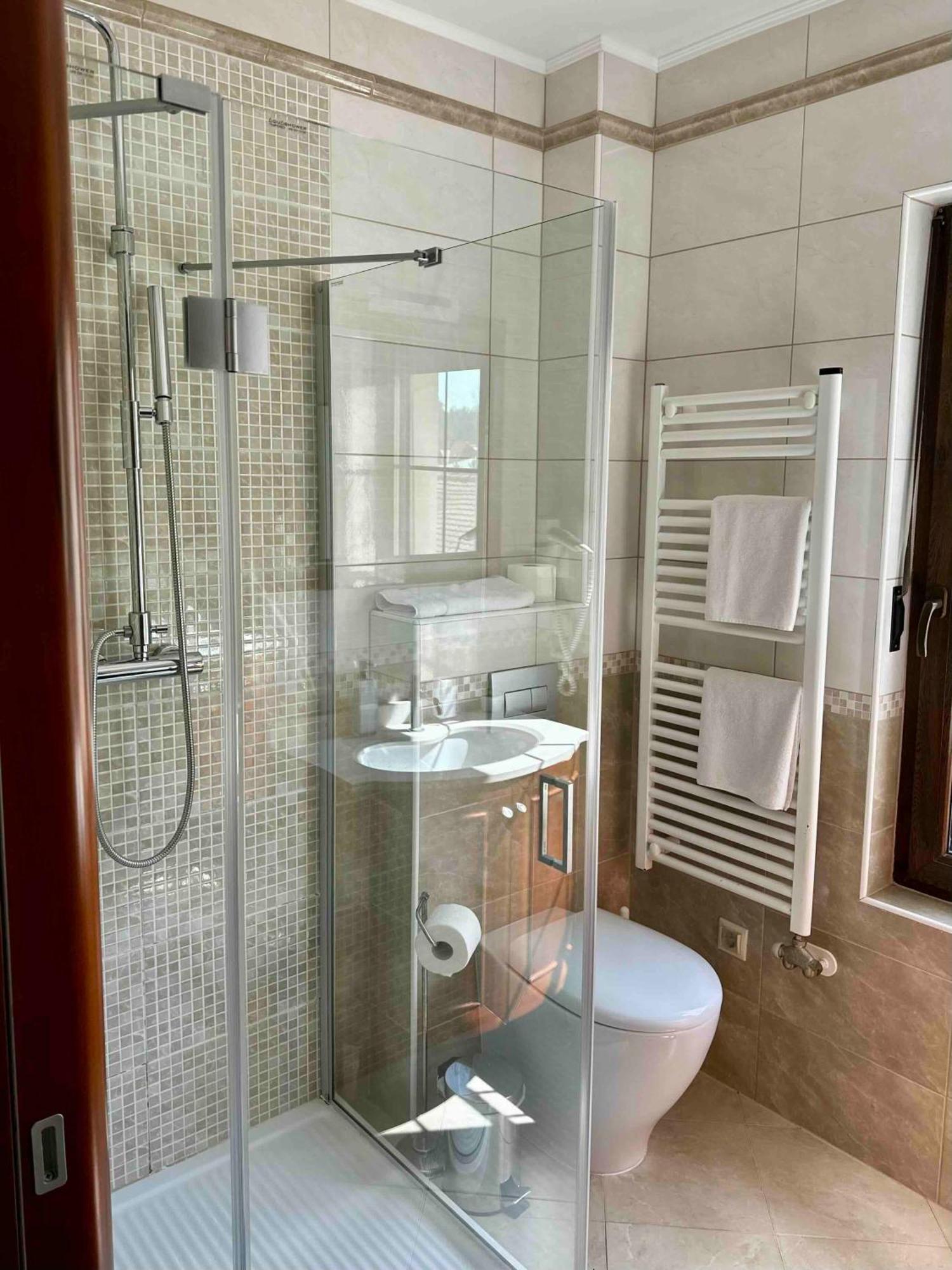 Szent Gyoergy Villa Apartmanhaz ヘーヴィーズ エクステリア 写真